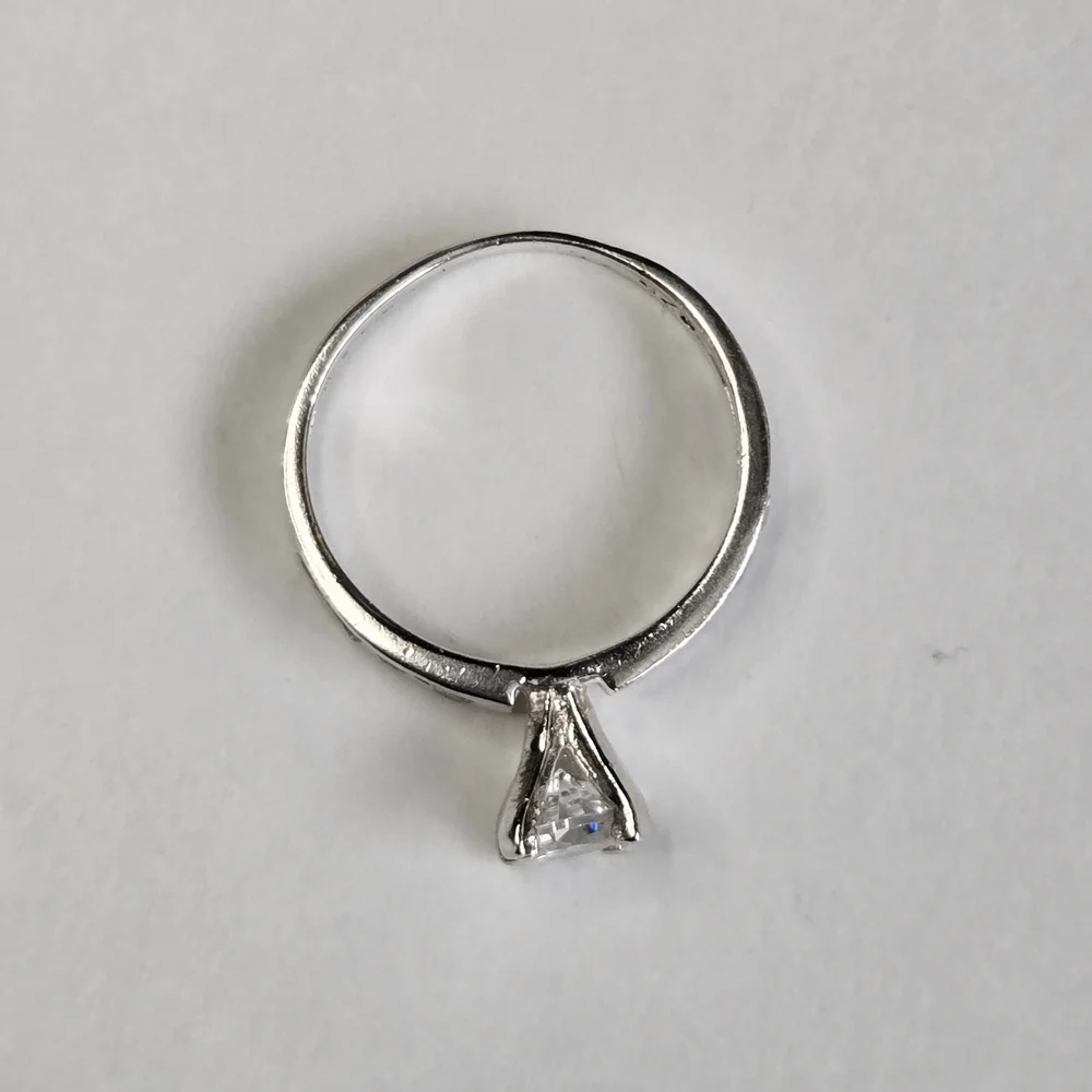 Stunning Sterling Silver Promise Ring - Picture 7 of 13